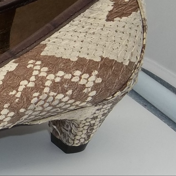 Last call Sam Edelman Women's Hadley Kitten Heel - Picture 7 of 7